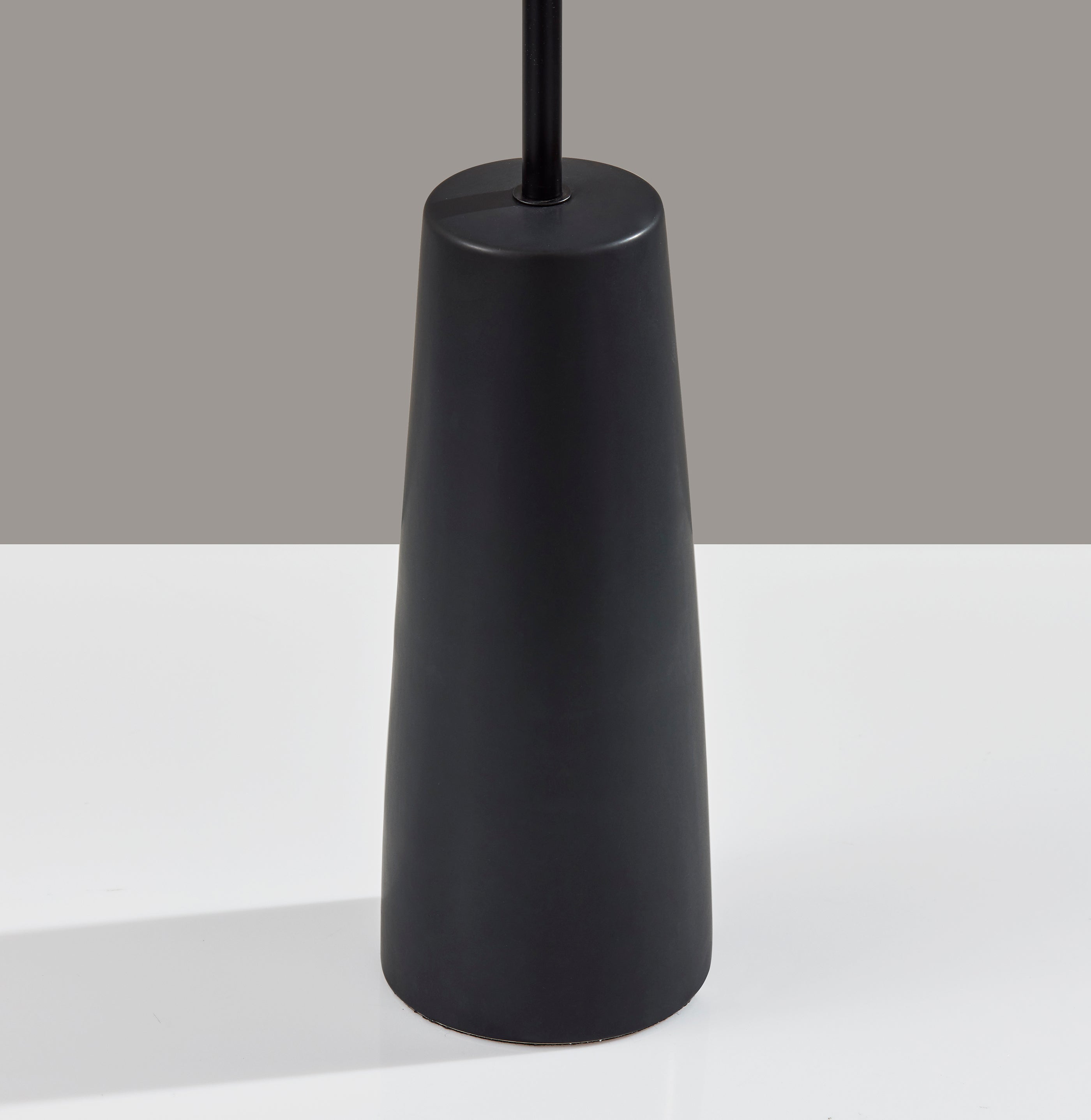 Waylon Floor Lamp-Lighting-DECOROLALA