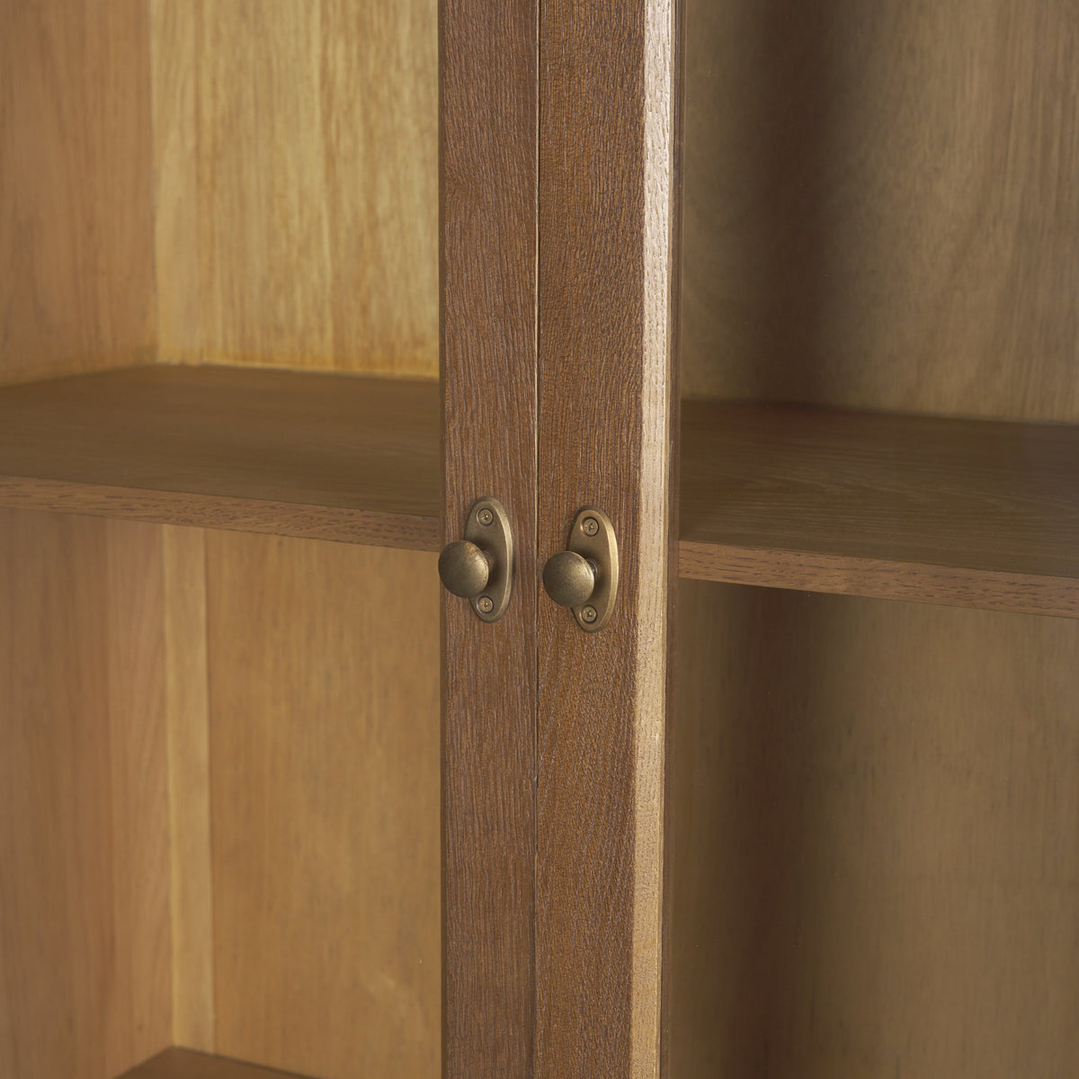 Winsford Two-Tone Oak Display Cabinet w/ Glass Doors-Cabinets-DECOROLALA