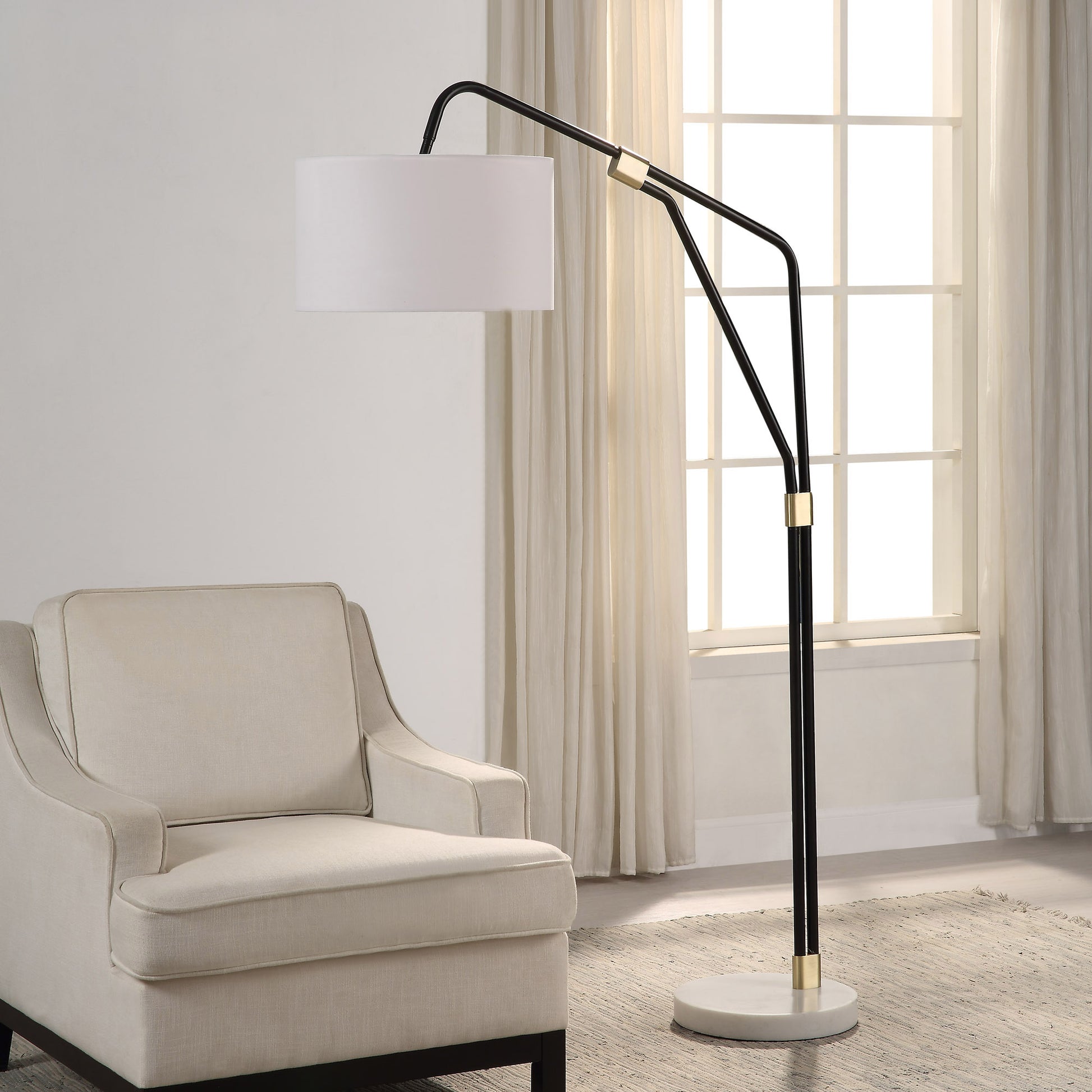 Wroxton 71" Length Floor Lamp, Matte Black-Floor Lamp-DECOROLALA