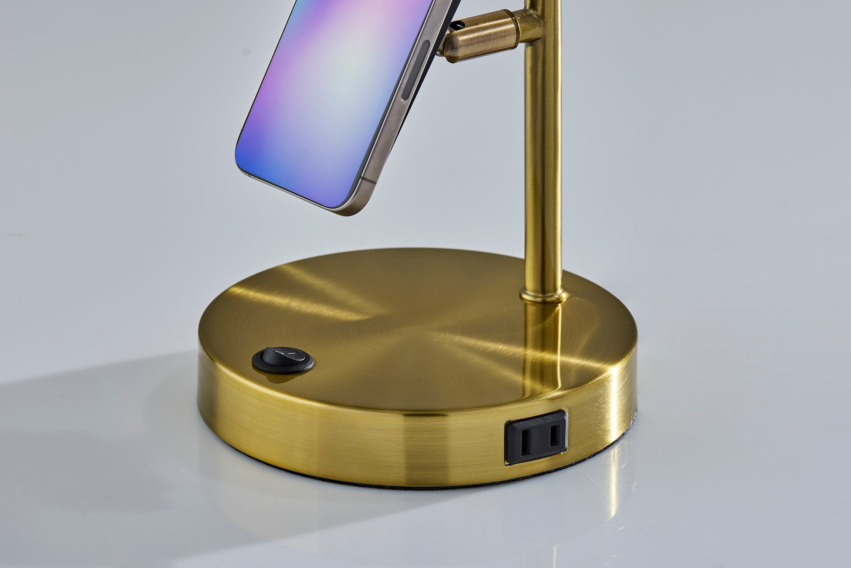 Wyatt Supercharger Desk Lamp- Antique Brass-Lighting-DECOROLALA