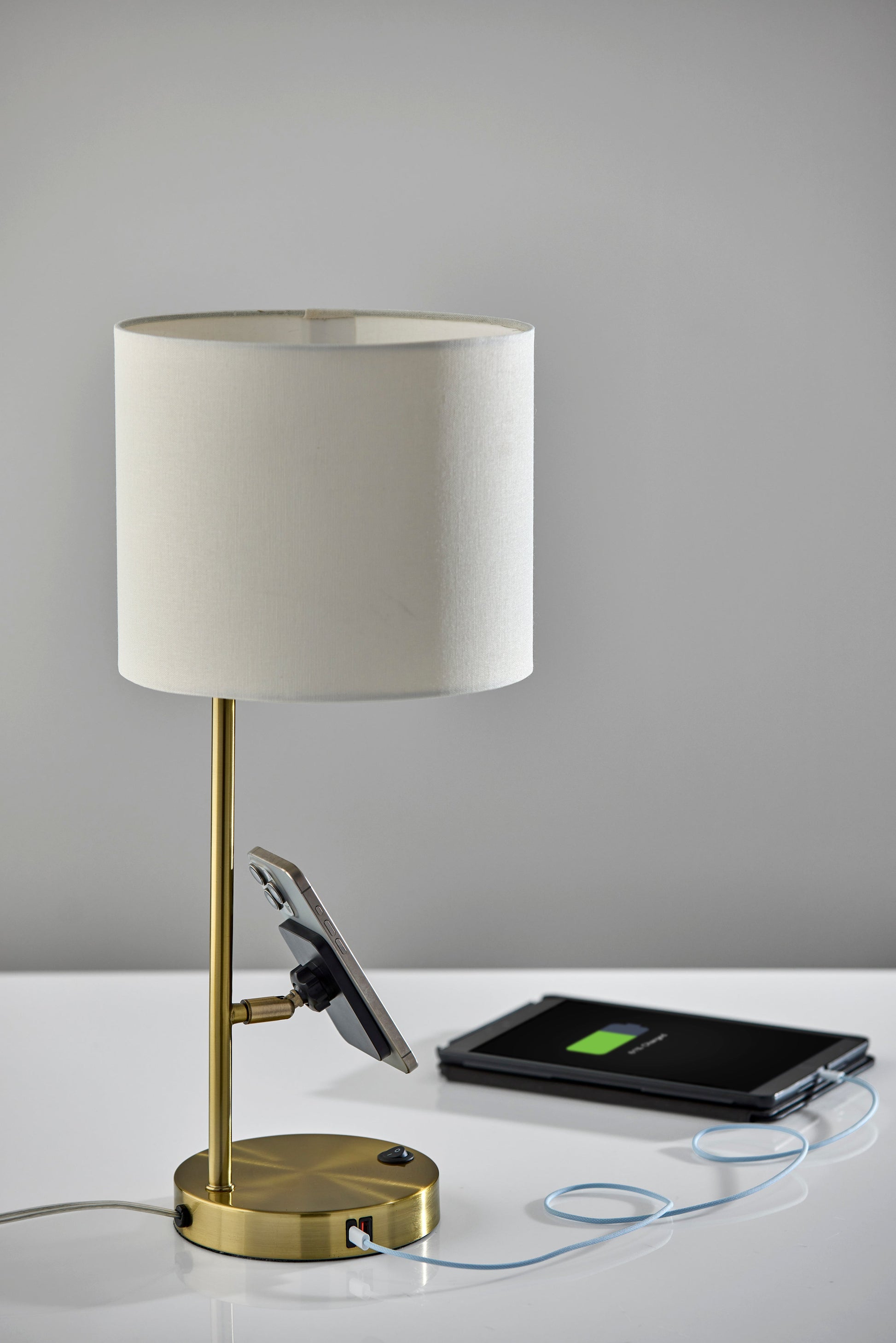 Wyatt Supercharger Desk Lamp- Antique Brass-Lighting-DECOROLALA