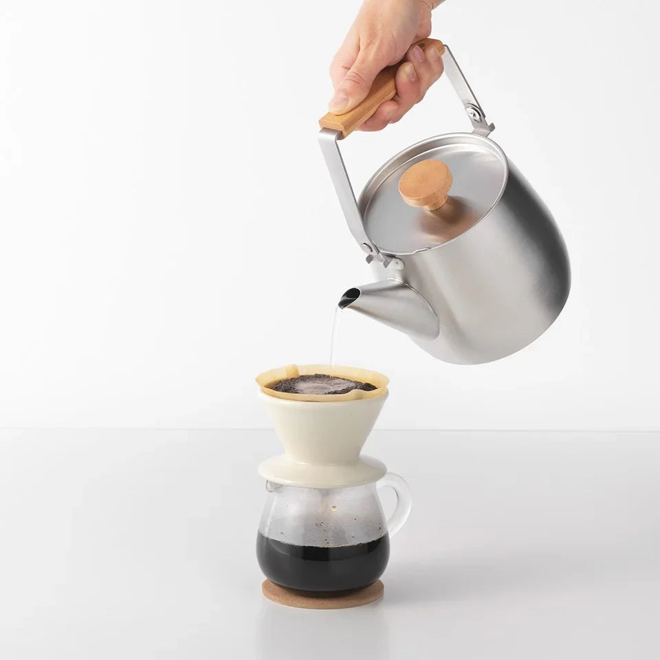 Yoshikawa Aikata Stainless Steel Kettle 1.8L – Natural Wood Handle | Japan-Cookware-DECOROLALA