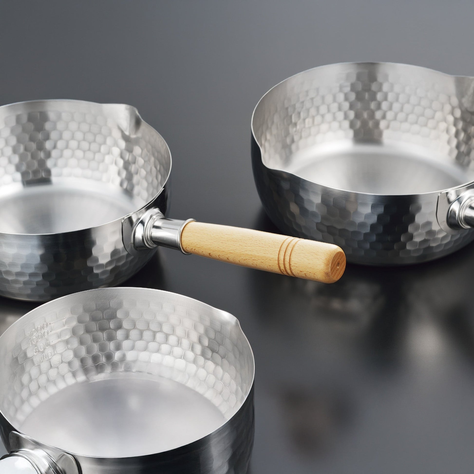 Yoshikawa Yukihira Saucepan 20cm with Lid | Stainless Steel Pot-Cookware-DECOROLALA