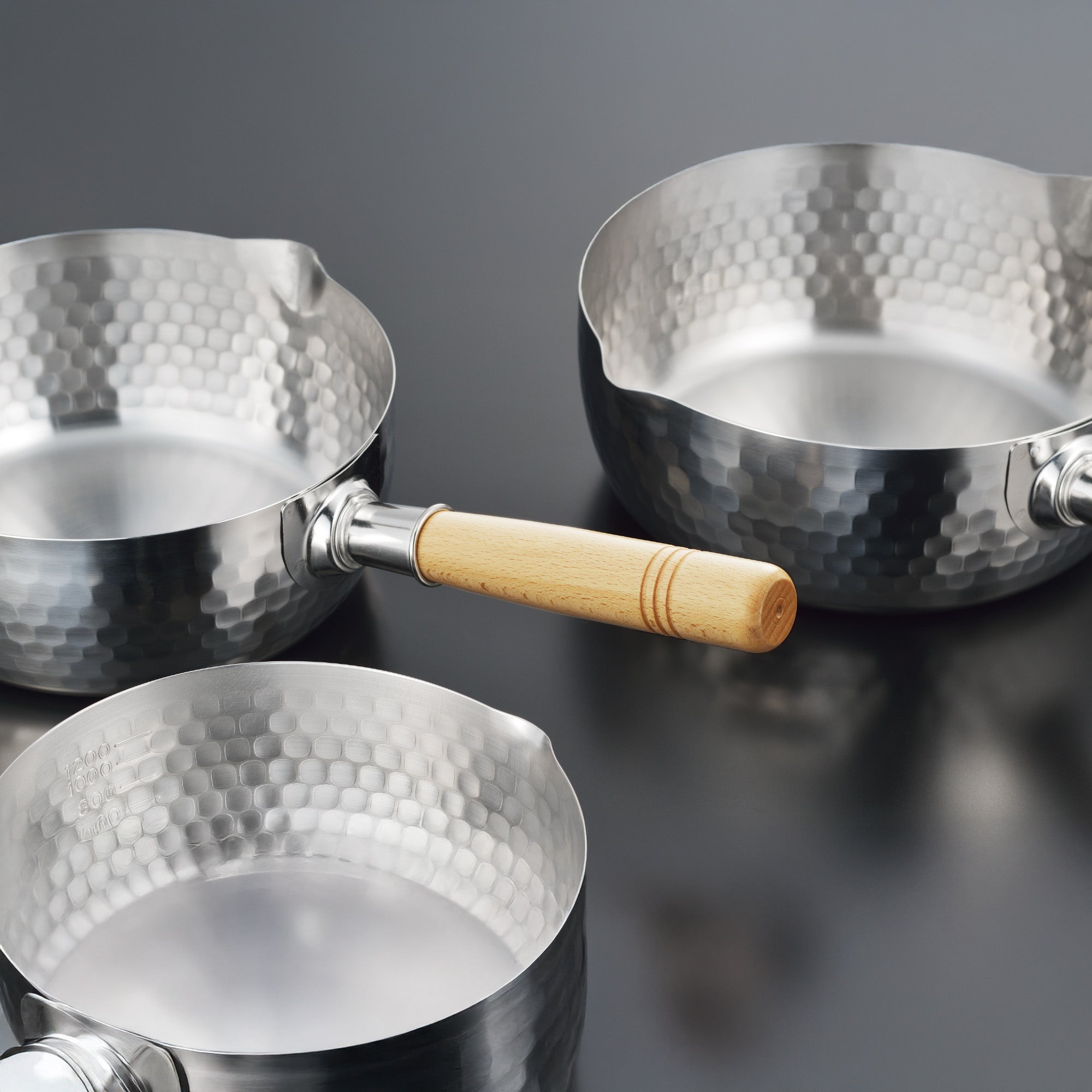 Yoshikawa Yukihira Saucepan 20cm with Lid | Stainless Steel Pot-Cookware-DECOROLALA