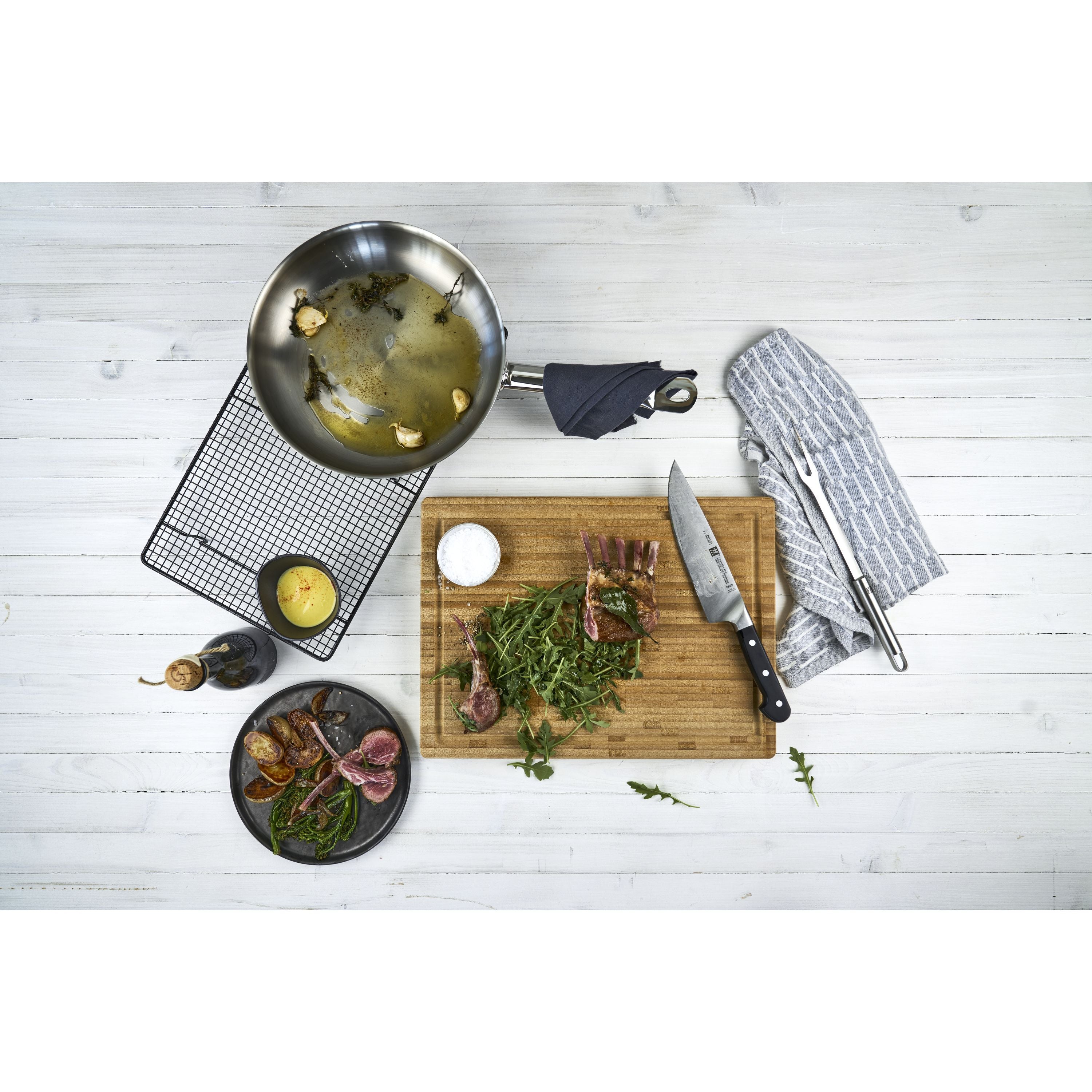 ZWILLING Bamboo Cutting Board 42x31cm-Cutting Board-DECOROLALA