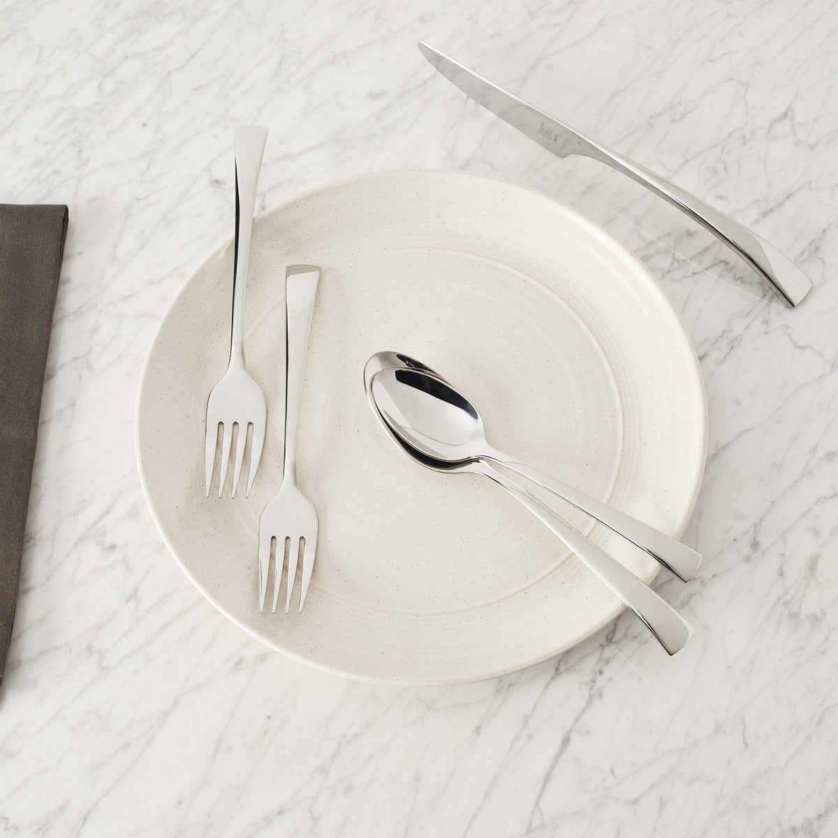 ZWILLING Bellasera 45 Piece Flatware Set Polished-Flatware Sets-DECOROLALA