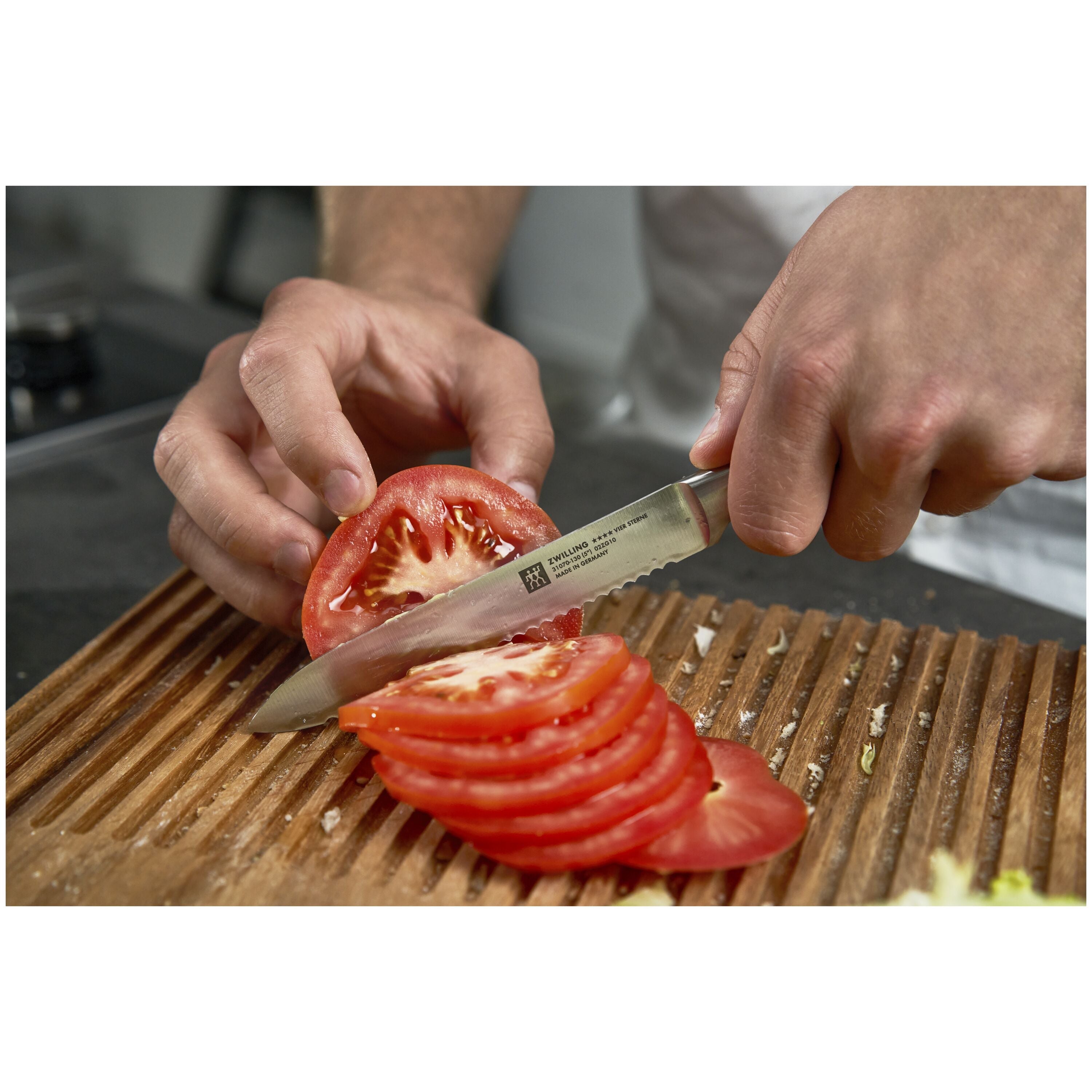 ZWILLING Four Star 5" Serrated Utility Knife-Utility Knife-DECOROLALA