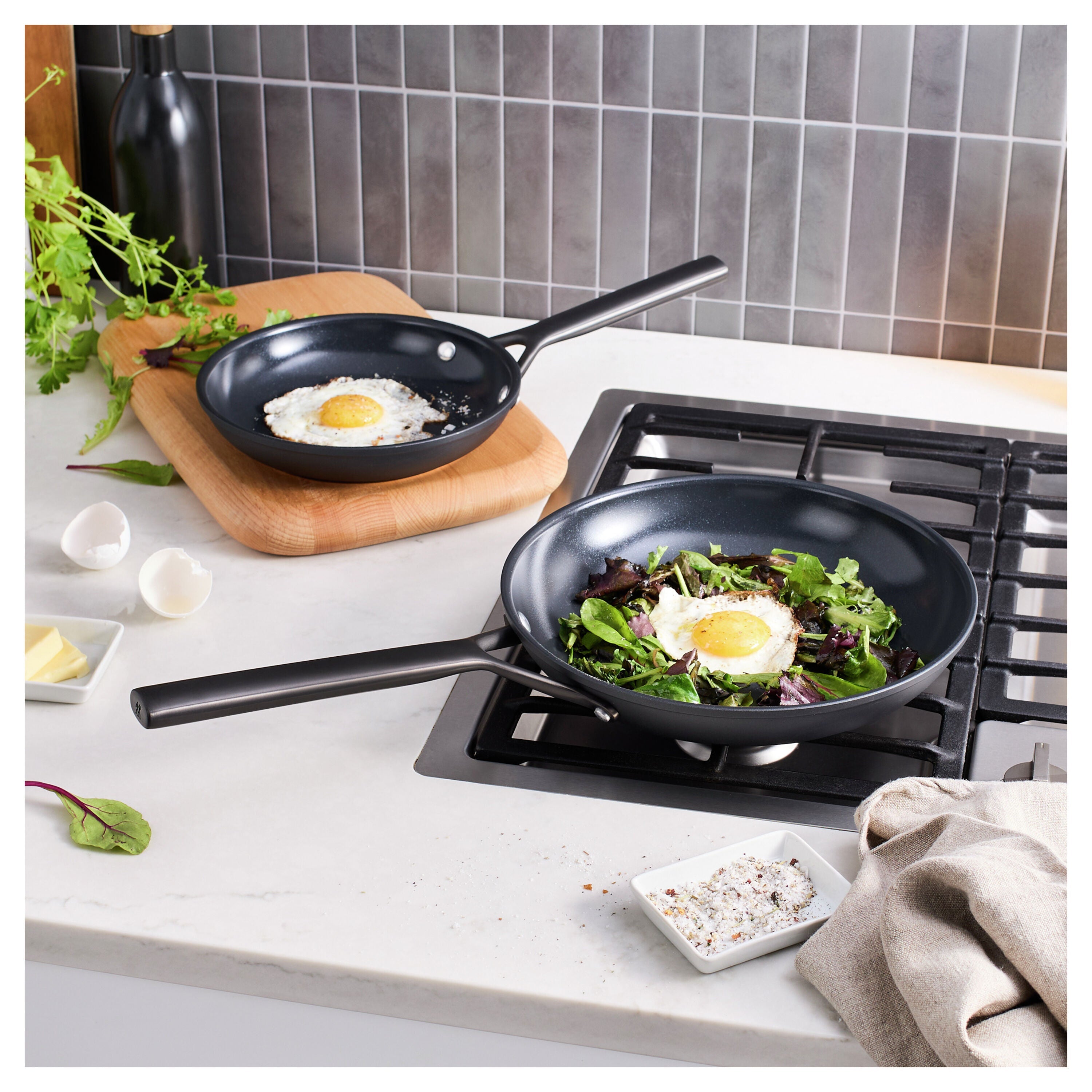 ZWILLING Milano 2-Piece Fry Pan Set - Black 20cm & 26cm-DECOROLALA