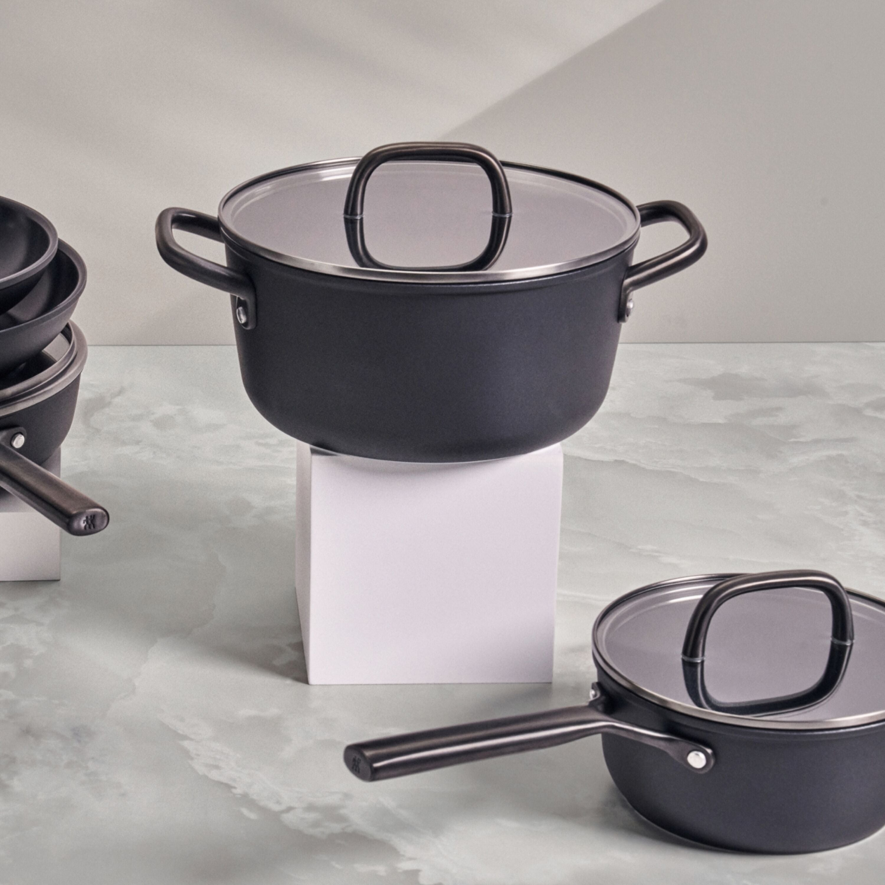 ZWILLING Milano 24cm Stock Pot - Black Nonstick-DECOROLALA