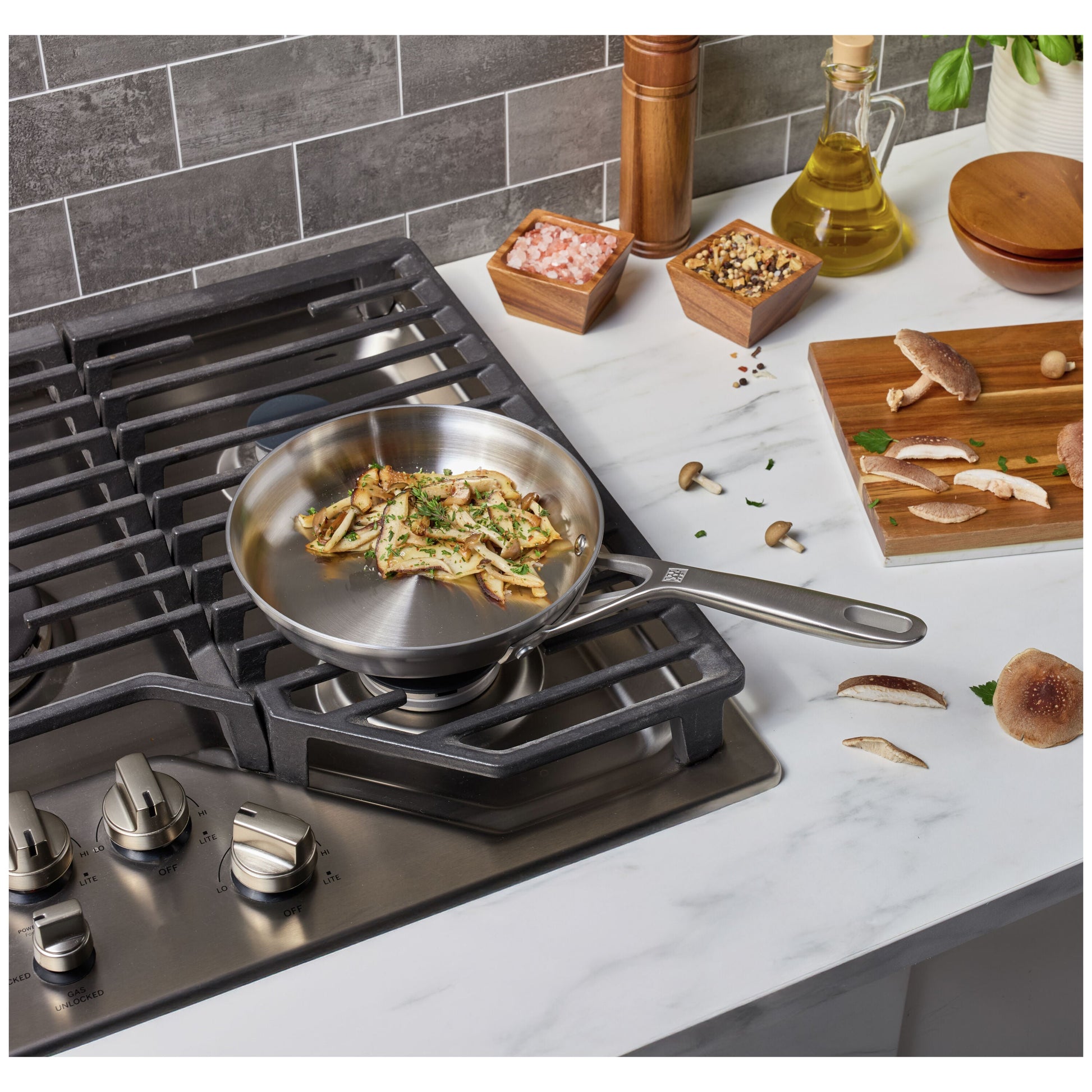 ZWILLING Motion Stainless Steel 20 cm / 8 inch Stainless Steel Frying Pan-n/a-DECOROLALA