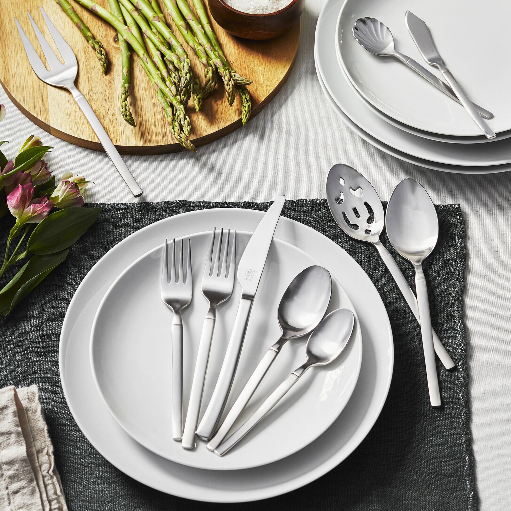 ZWILLING Opus 45 Piece Flatware Set Matted Satin Finished-Flatware Set-DECOROLALA