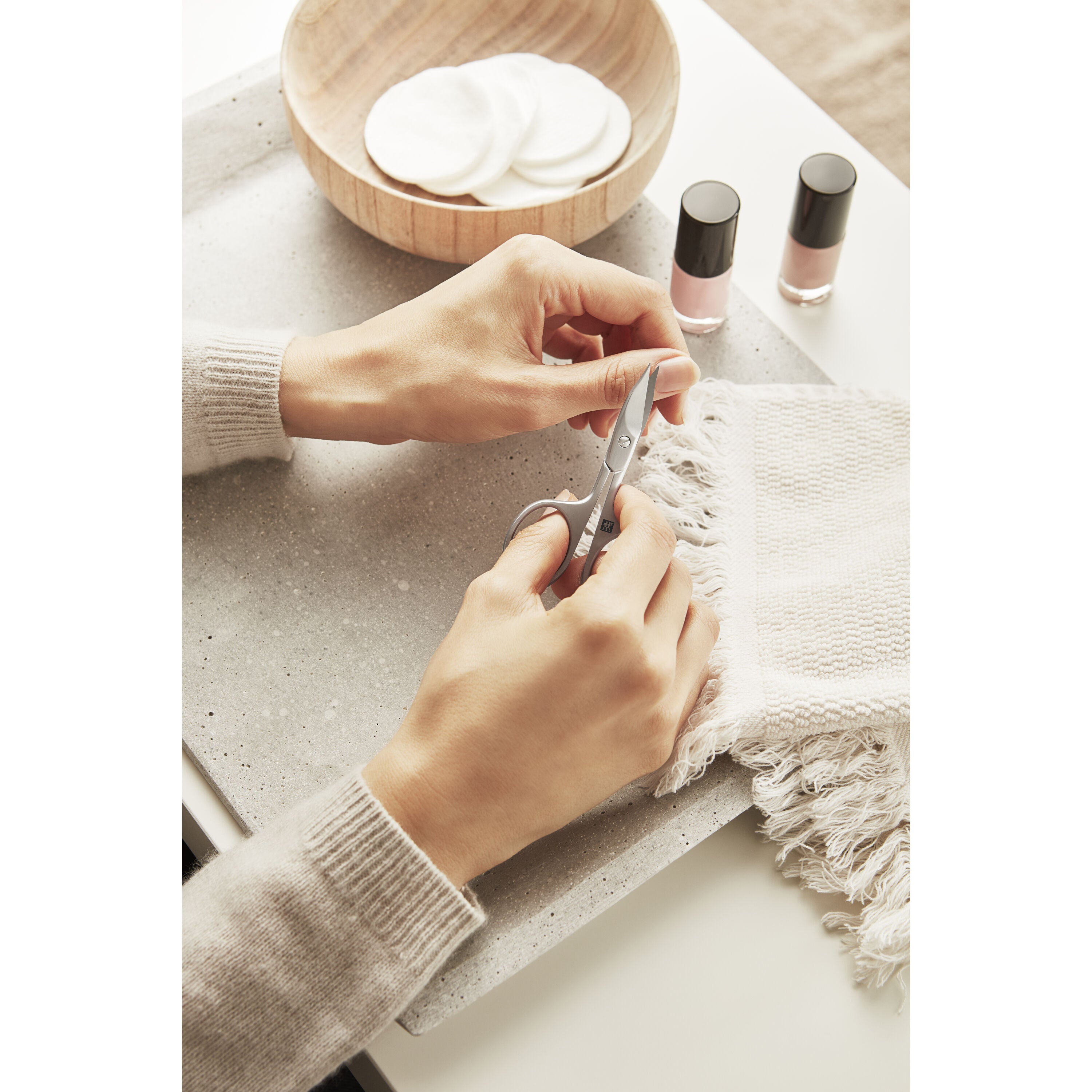 ZWILLING PREMIUM Matted Nail Scissors-Cosmetic Tool-DECOROLALA