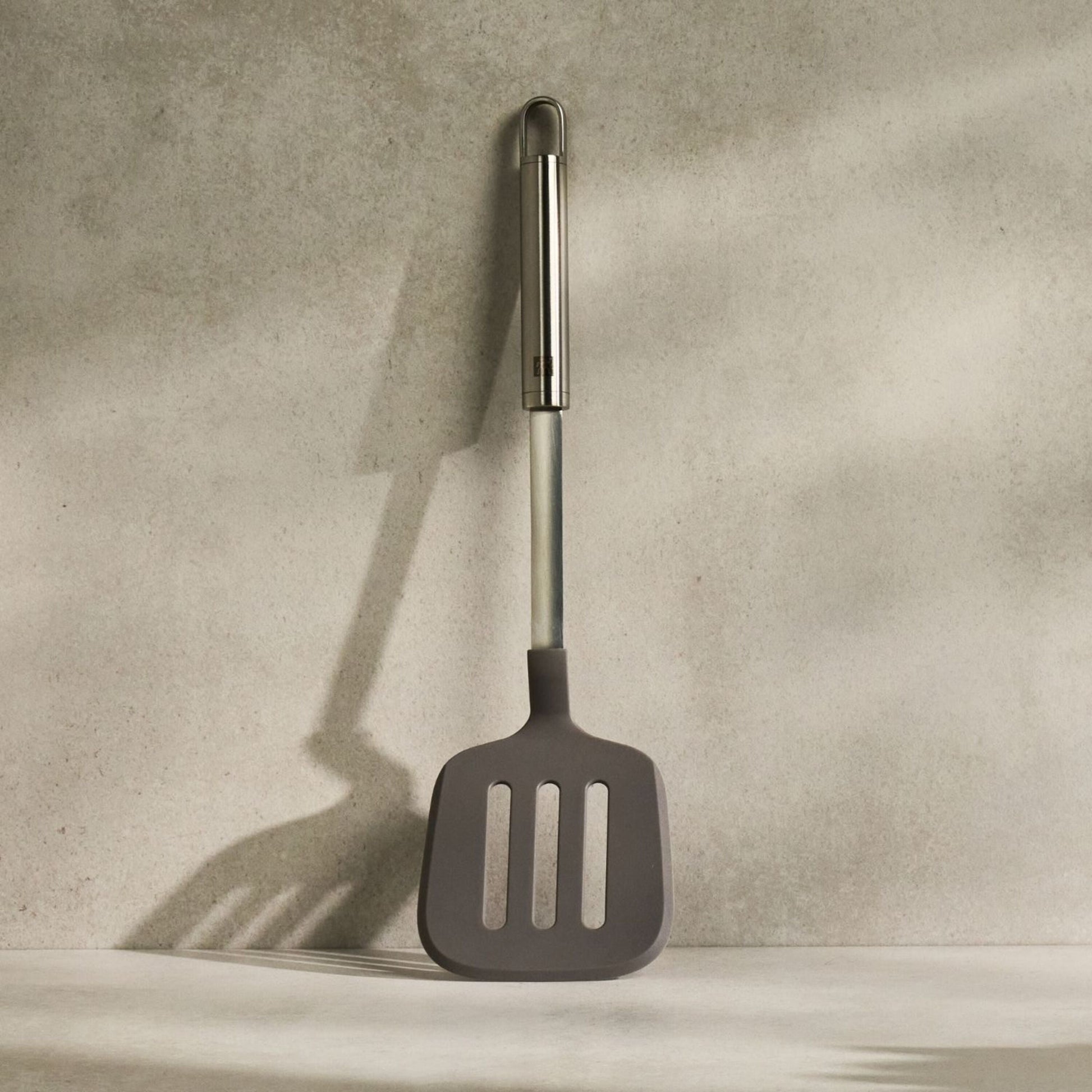 ZWILLING Pro 35 cm 18/10 Stainless Steel Turner, Silver-Turner-DECOROLALA