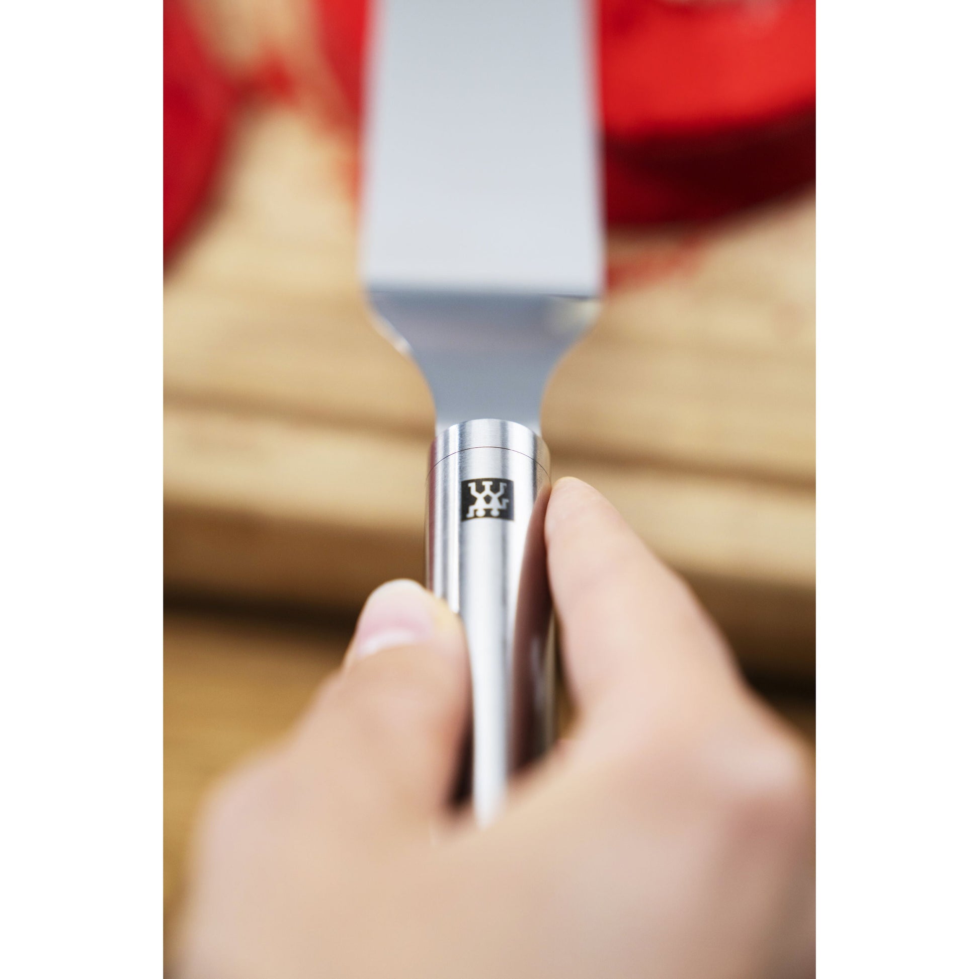 ZWILLING Pro 41 cm 18/10 Stainless Steel Icing Spatula Angled, Silver-Spatula-DECOROLALA