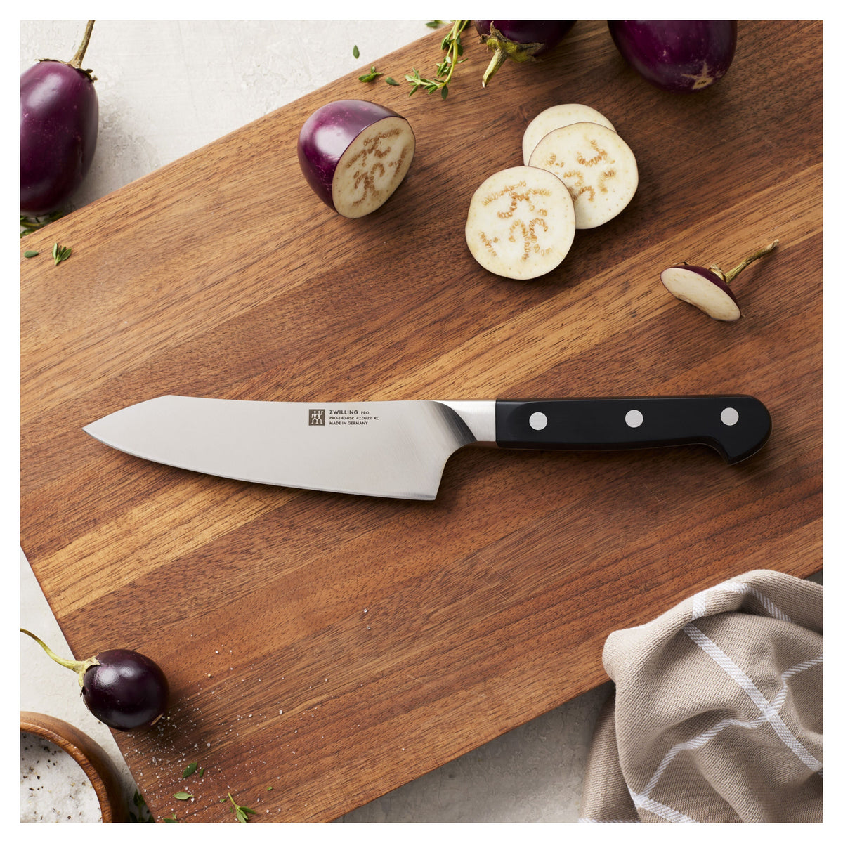 ZWILLING Pro 5.5" Santoku RCF Knife-Santoku Knives-DECOROLALA