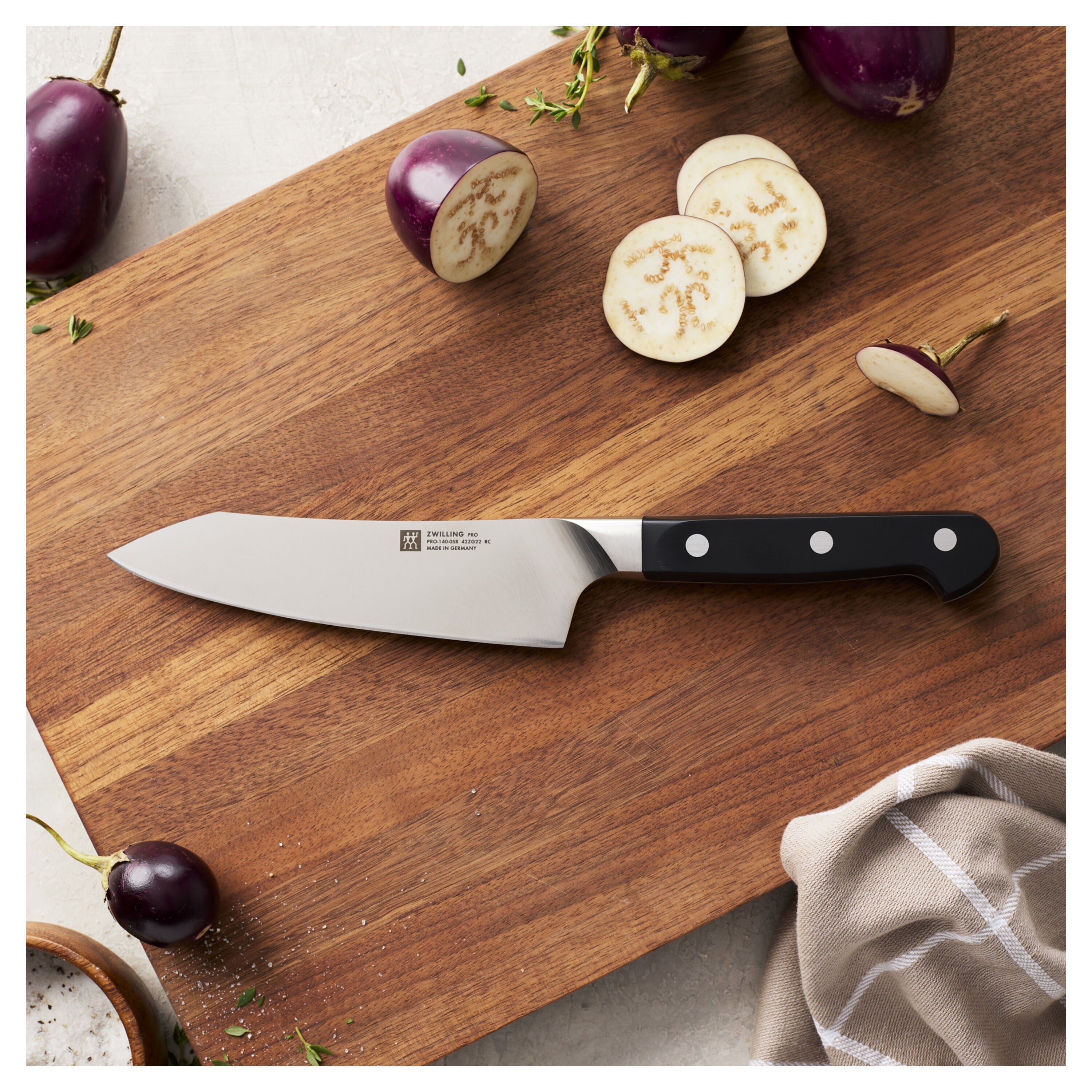 ZWILLING Pro 5.5 inch, Rocking Santoku-Santoku Knife-DECOROLALA