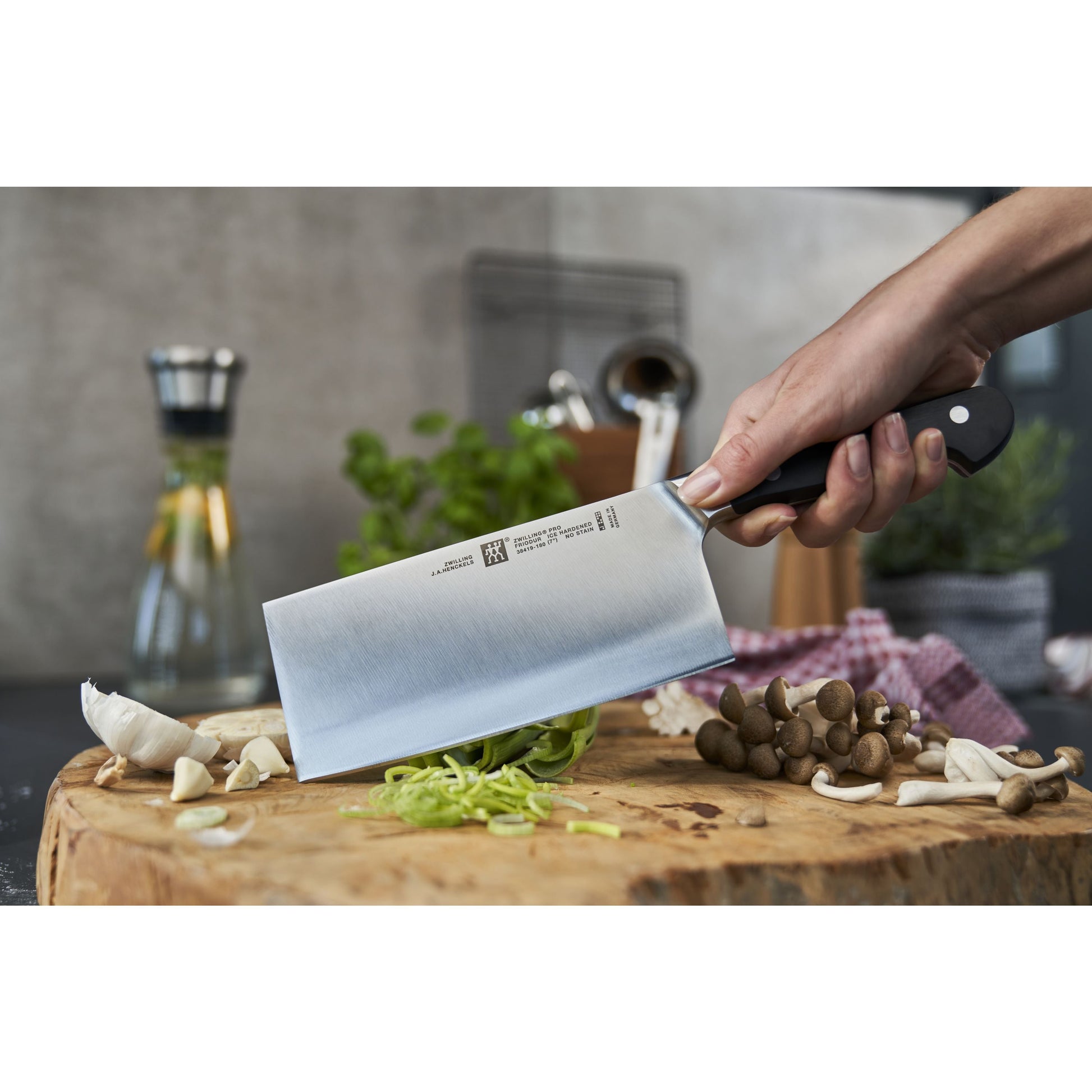 ZWILLING Pro 7" Chinese Chef's Knife-Chef Knife-DECOROLALA