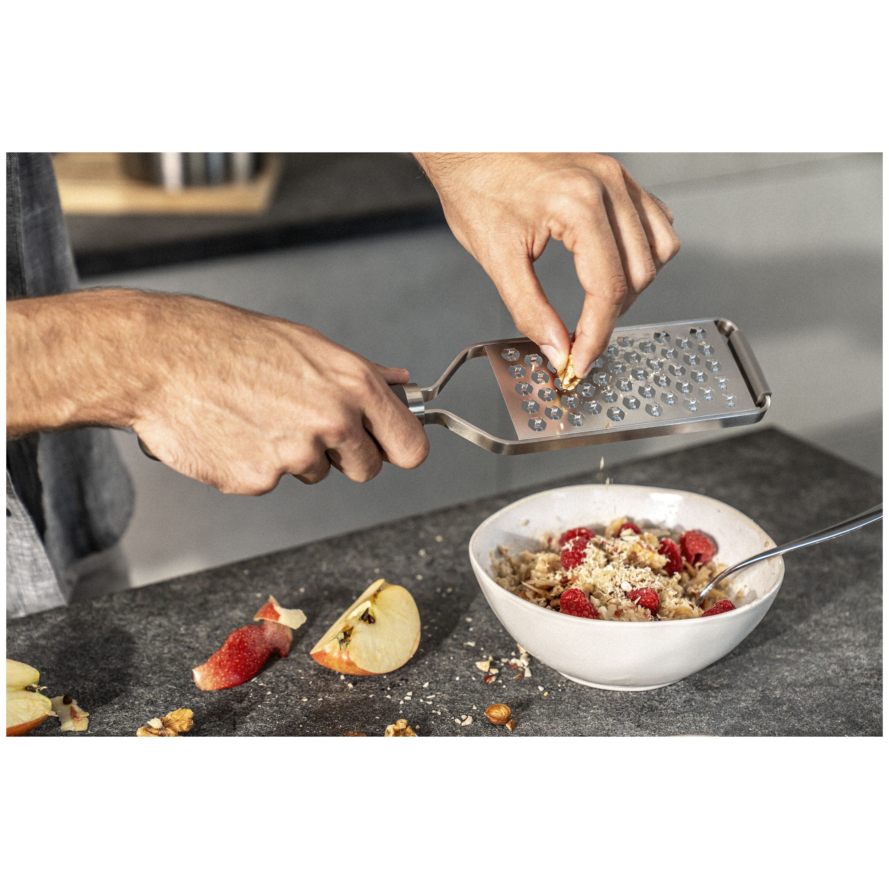 ZWILLING Pro Grater Medium-DECOROLALA