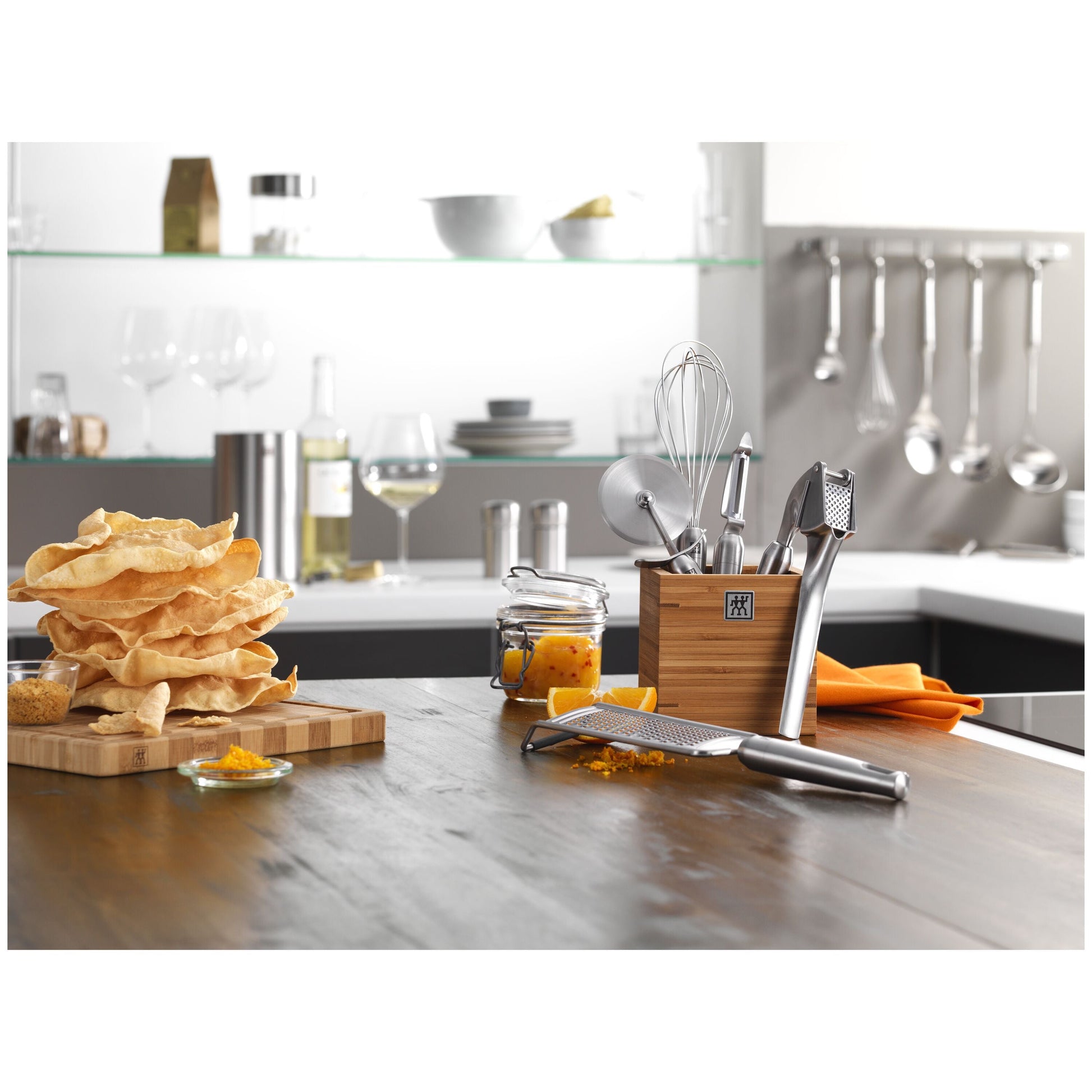 ZWILLING Pro Potato Masher 18/10 Stainless Steel-Cookware-DECOROLALA