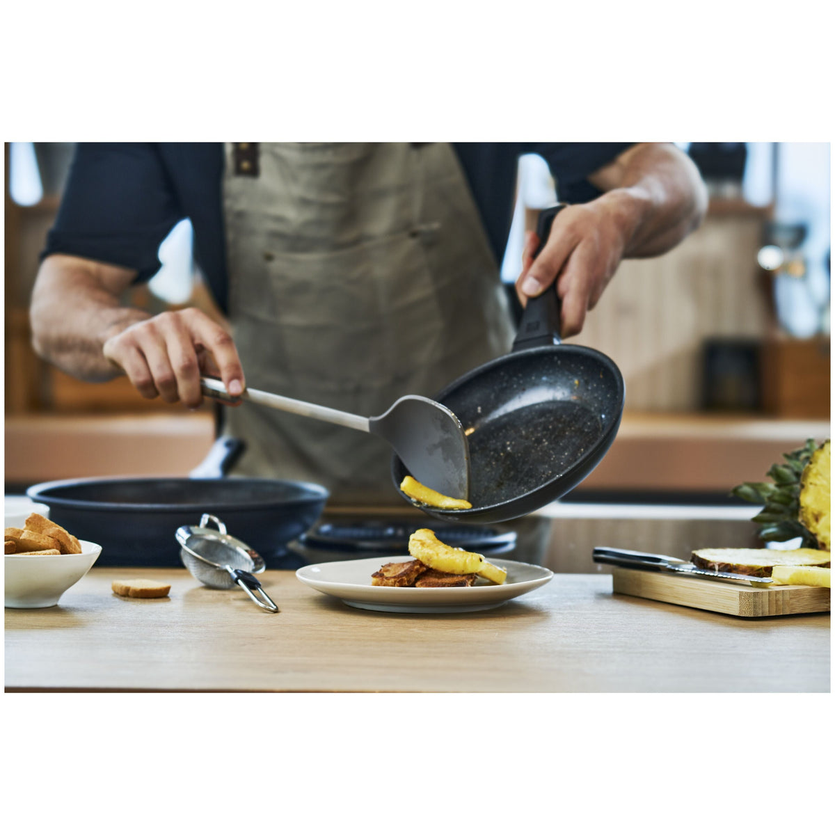 ZWILLING Pro Silicone Wok Turner - 37cm Silver-Spatulas-DECOROLALA