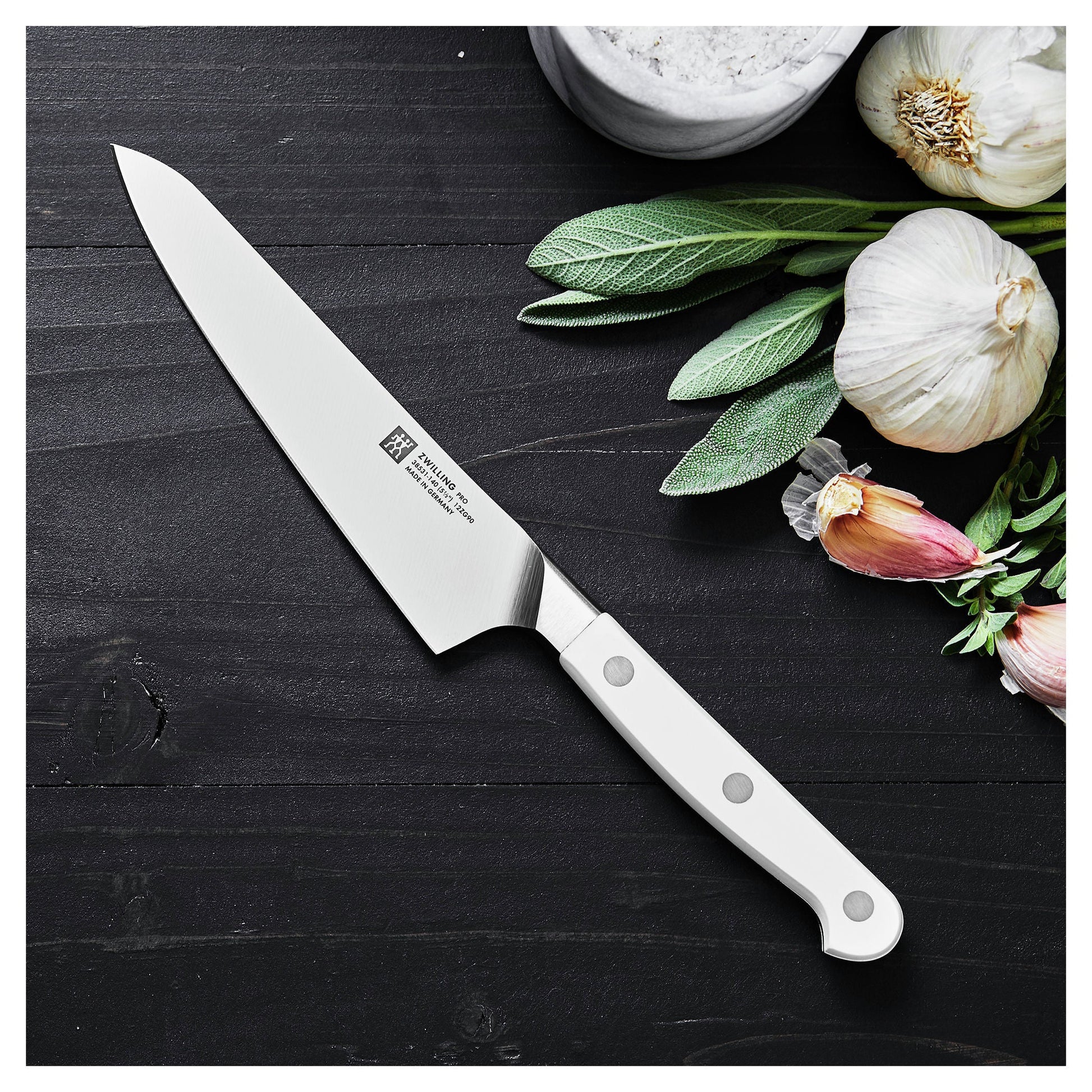 ZWILLING Pro le blanc 5.5 inch Chef's Knife Compact, White-Chef Knife-DECOROLALA