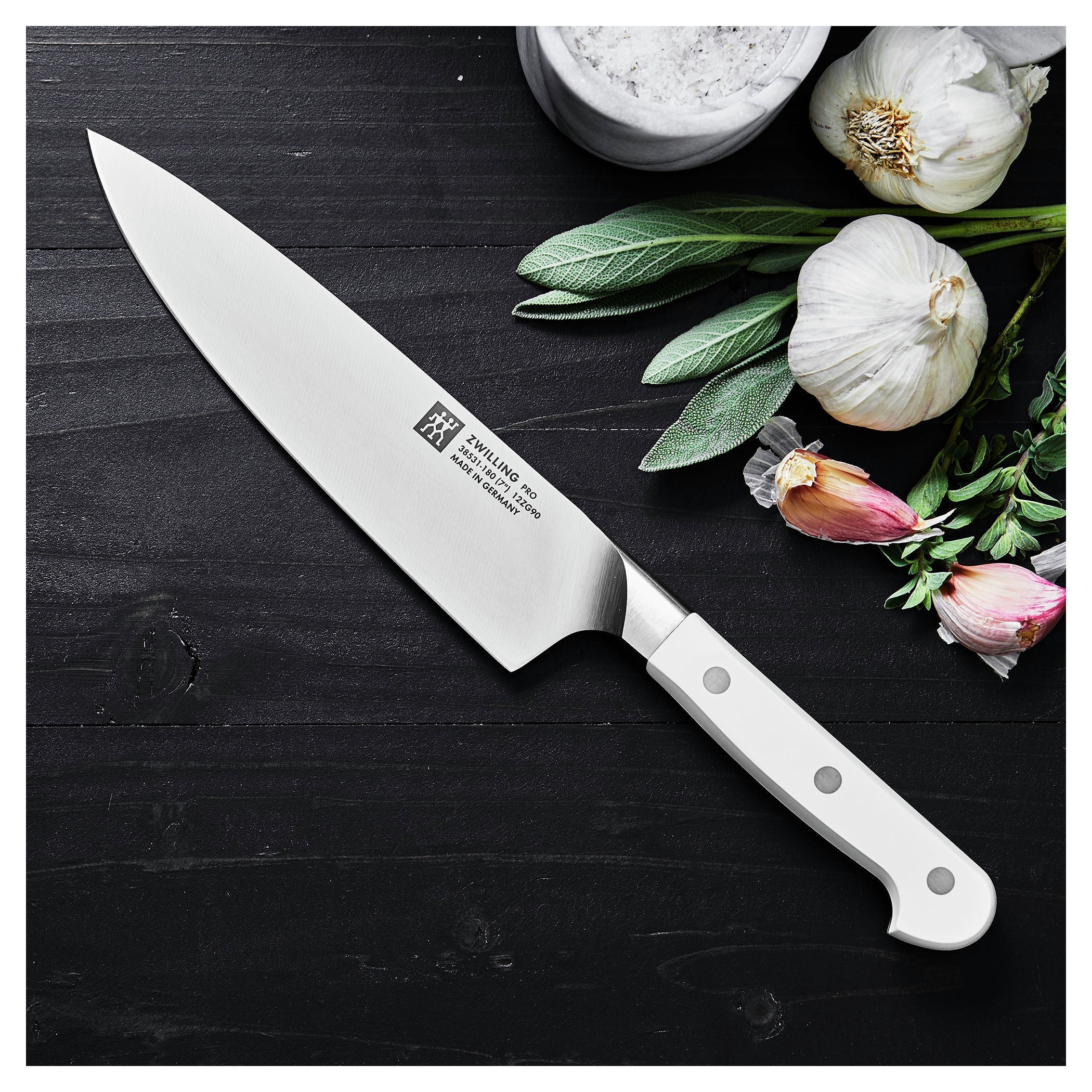 ZWILLING Pro le blanc 7 inch Chef's Knife, White-Chef Knife-DECOROLALA