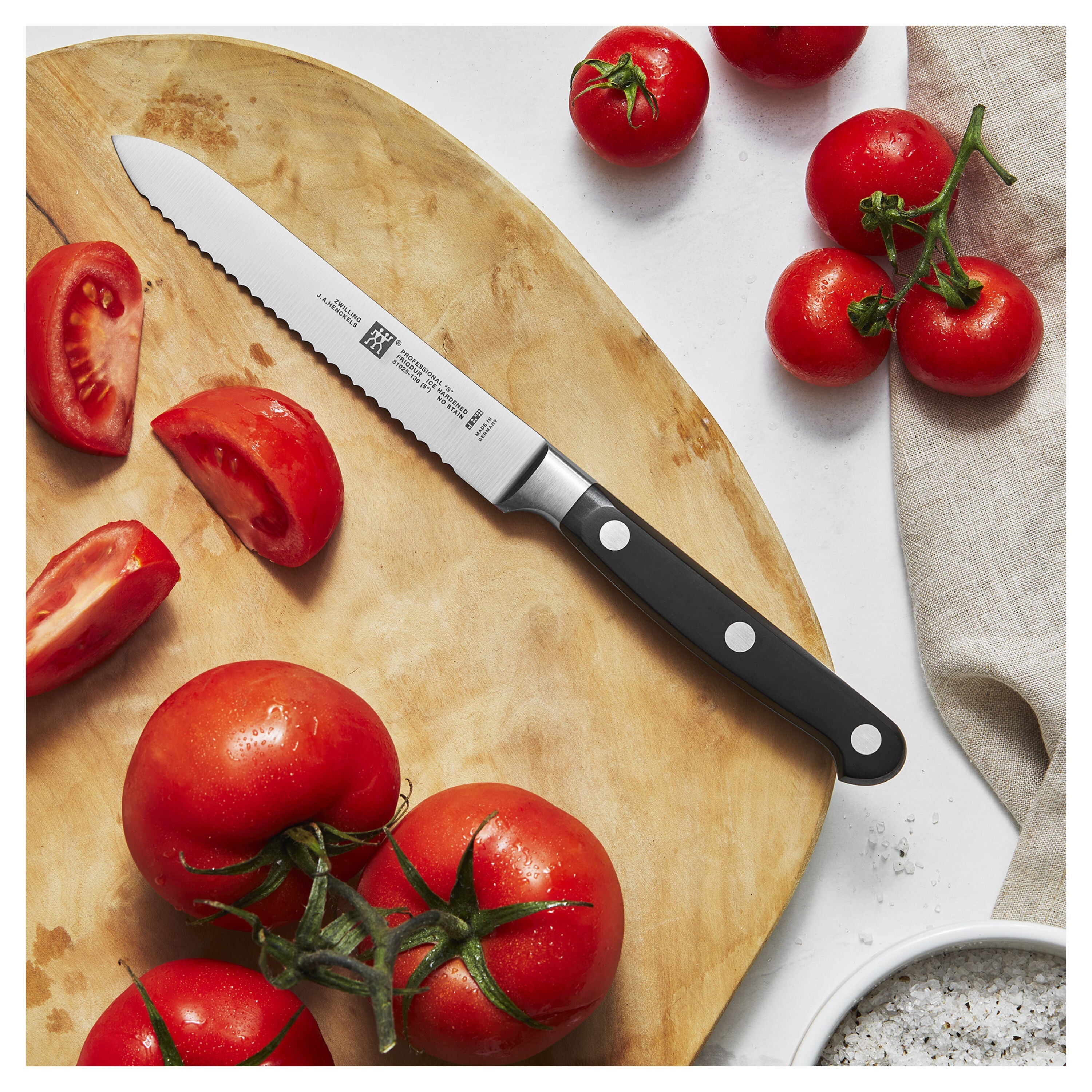 ZWILLING Professional S 5" Serrated Utility Knife-Utility Knife-DECOROLALA