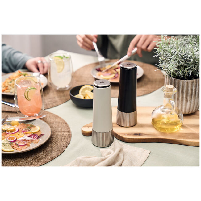 ZWILLING SPICES Spice Mill Set - Ceramic Adjustable-Table-DECOROLALA