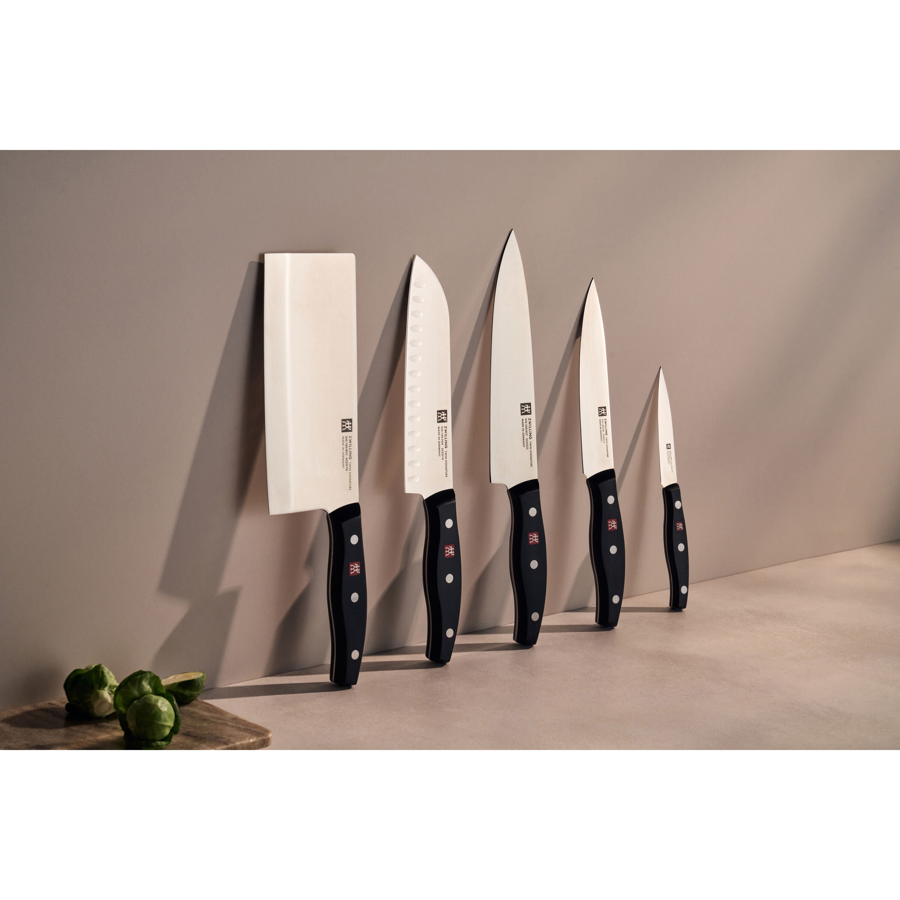 ZWILLING Signature 6 inch, Carving Knife-3