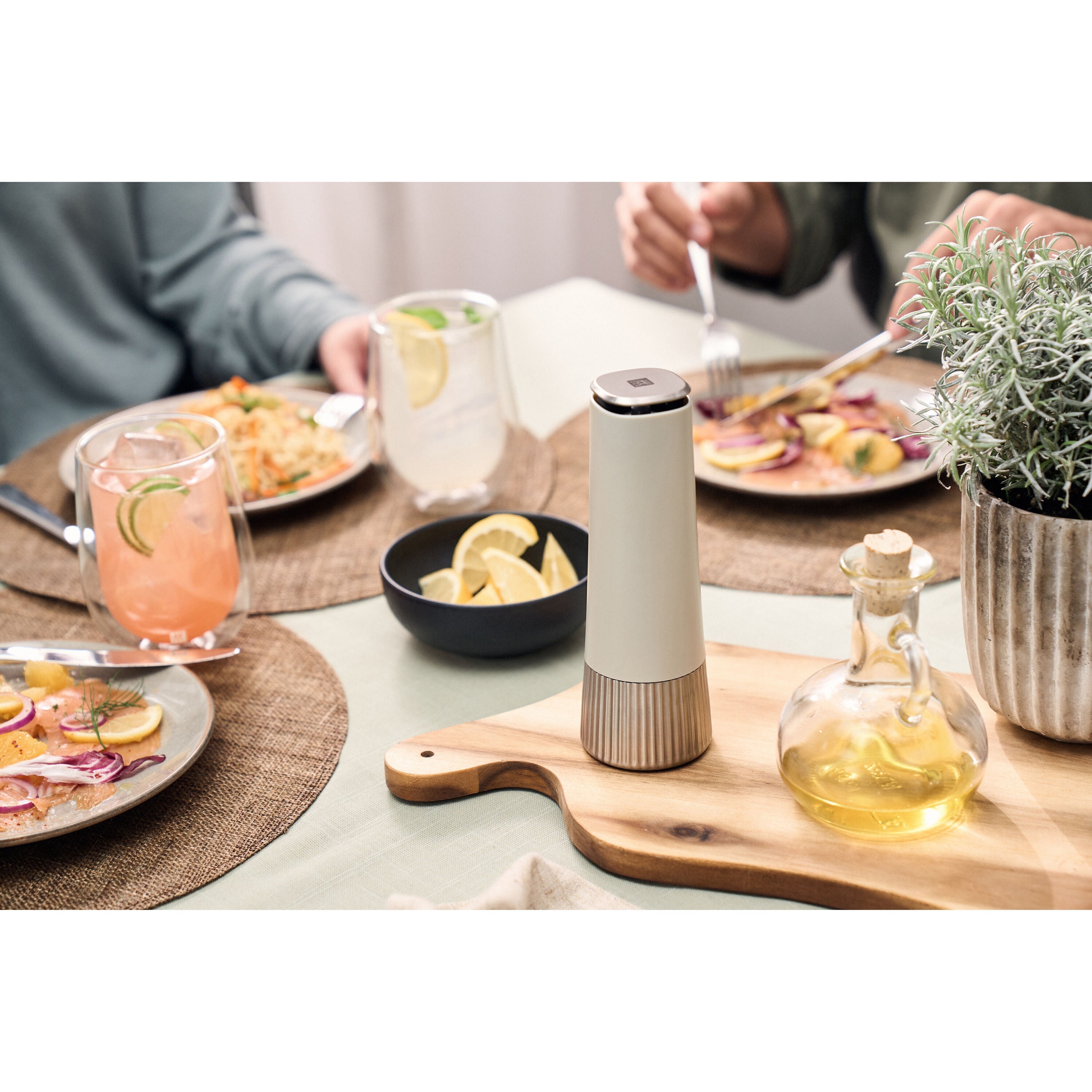 ZWILLING Spices Spice Mill 19 cm, Ivory-White-Food Grinders & Mills-DECOROLALA