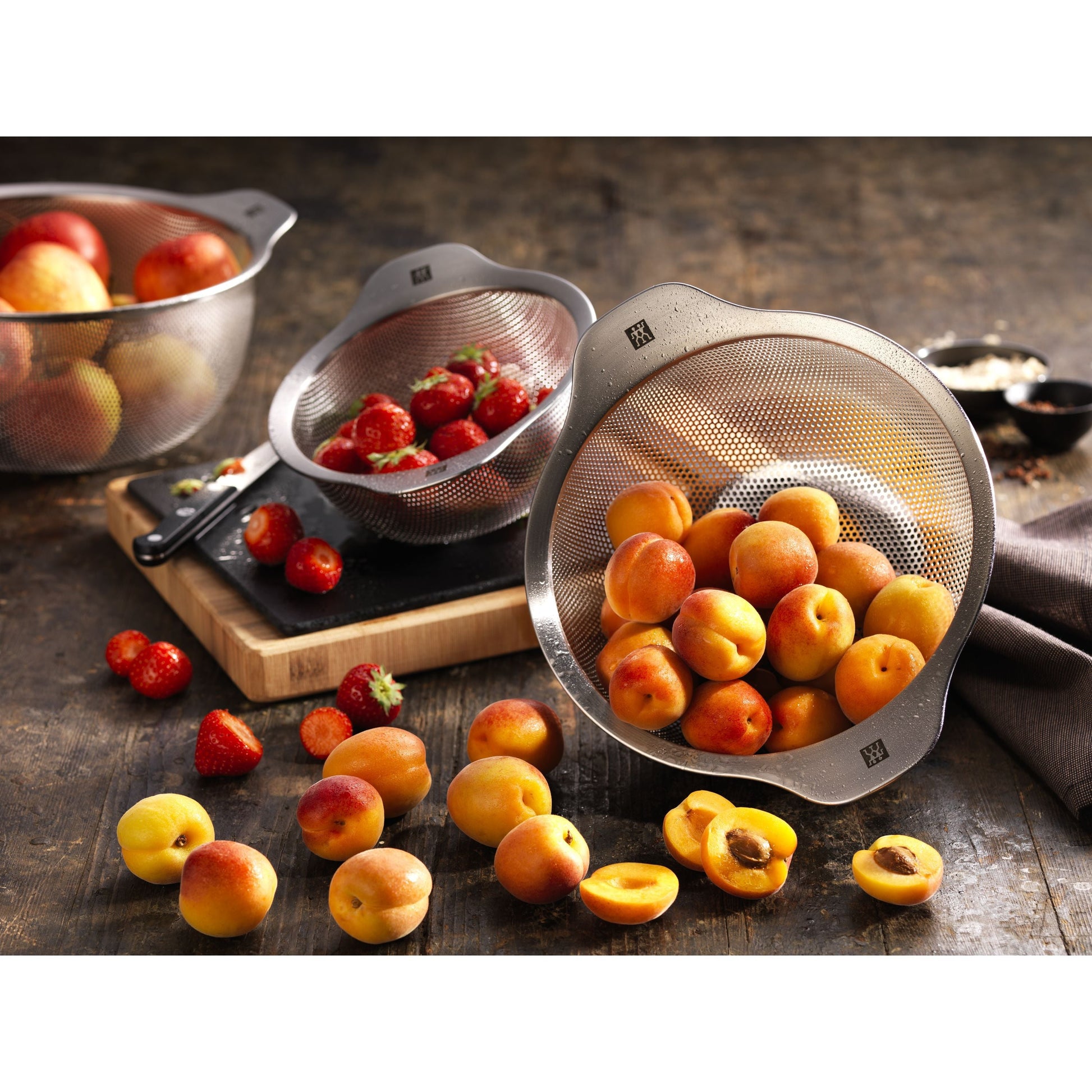ZWILLING TABLE 24cm Colander Stainless Steel-Table-DECOROLALA