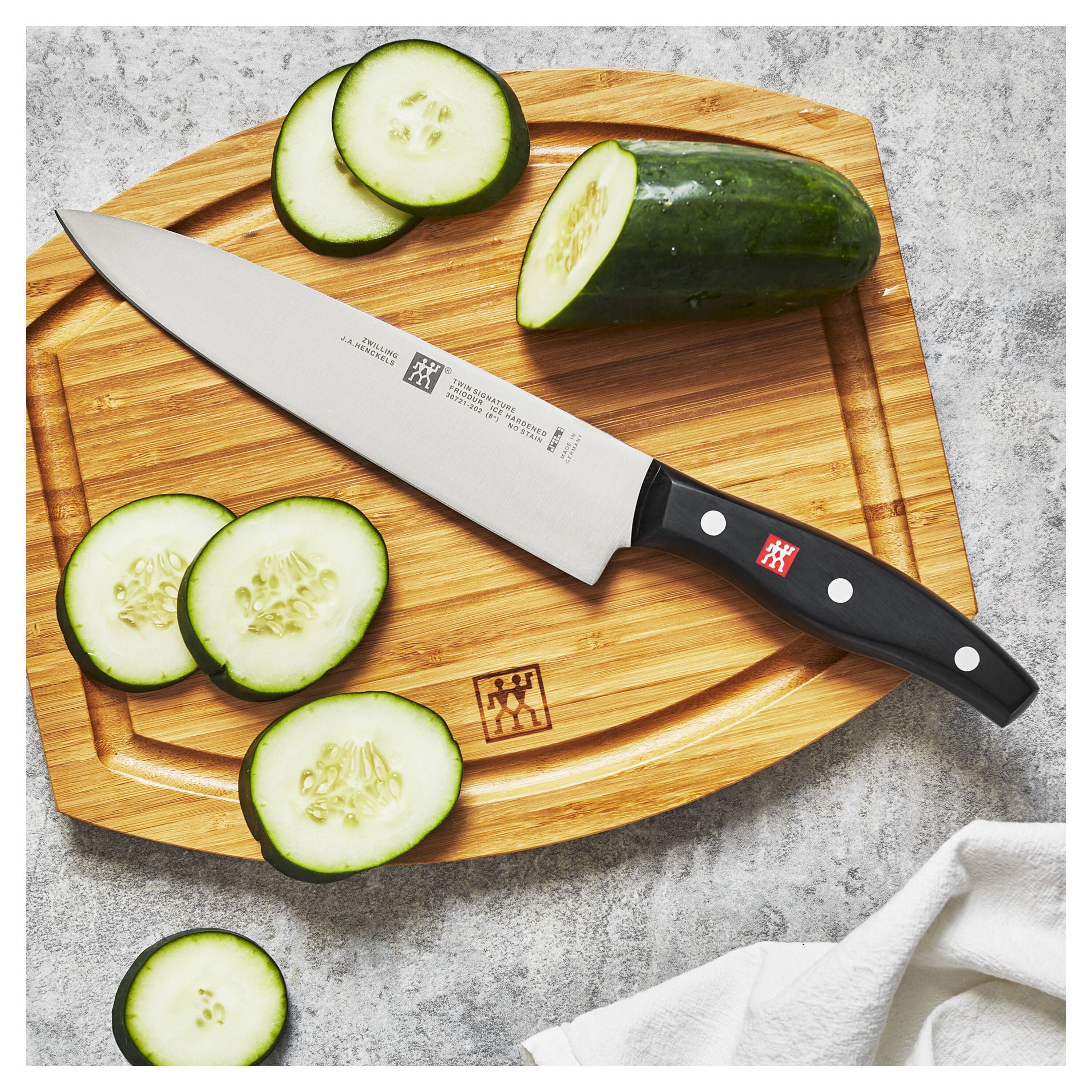 ZWILLING TWIN Signature 8 inch Chef's Knife-Chef Knife-DECOROLALA