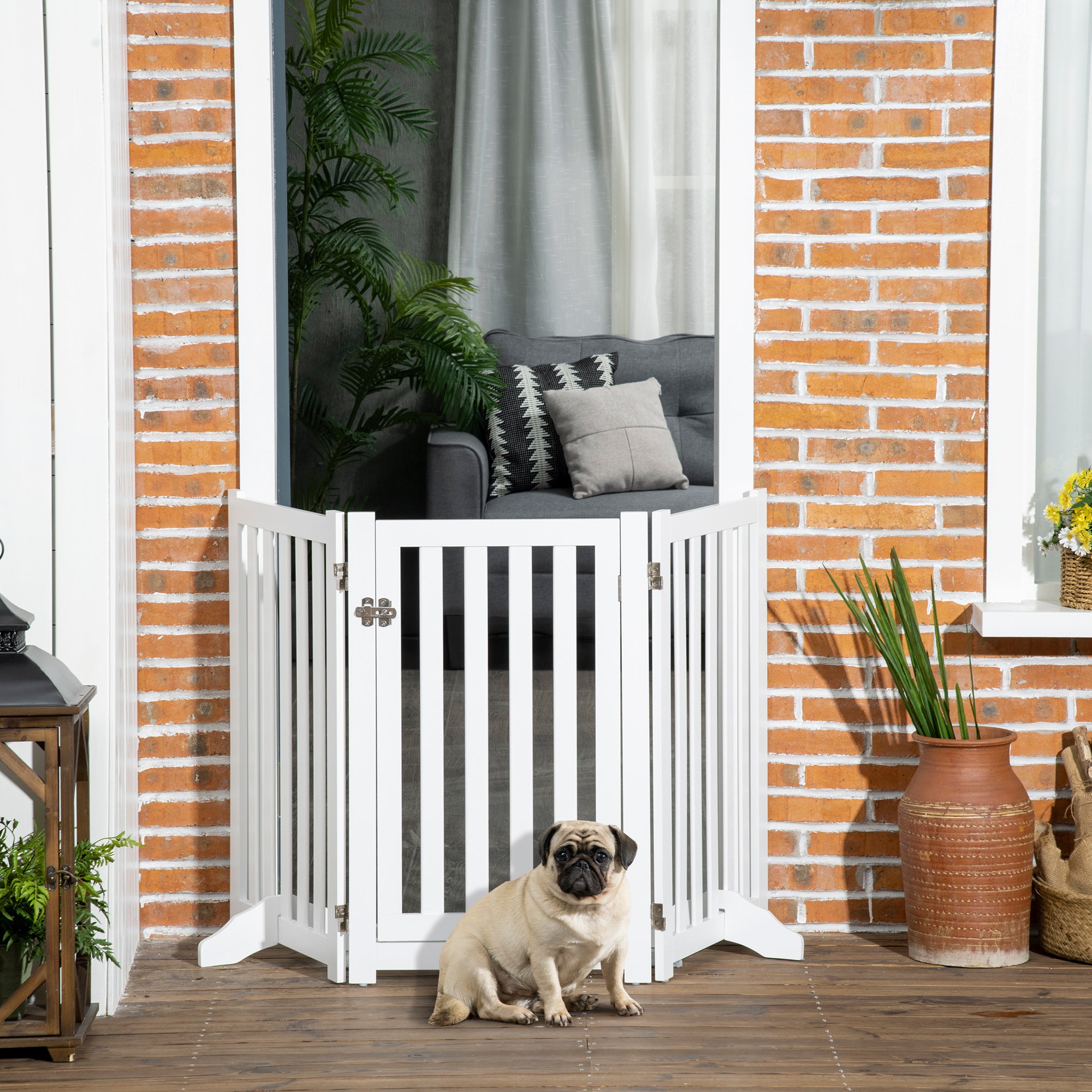 Barrière pliable pour chiens de 31.5"H avec porte, 3 panneaux, barrière pour animaux de compagnie autoportante avec pieds de support, clôture pour chiots adaptée à l’intérieur, pour petits et moyens chiens, blanche