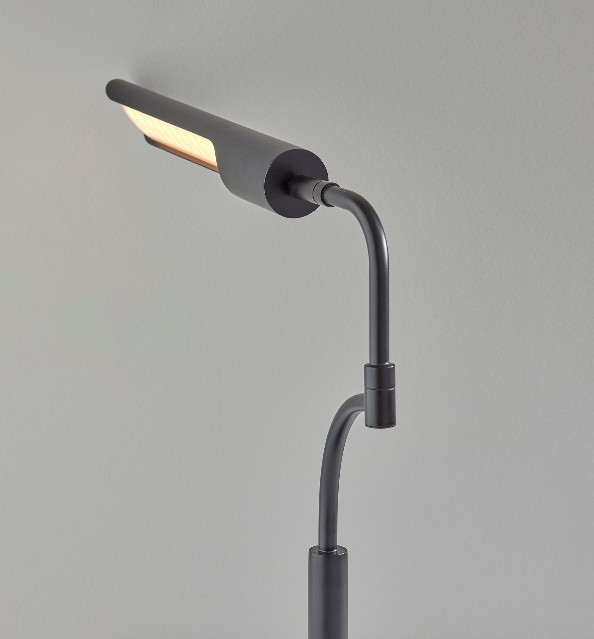 Zane LED Desk Lamp w. Smart Switch- Black-Lighting-DECOROLALA