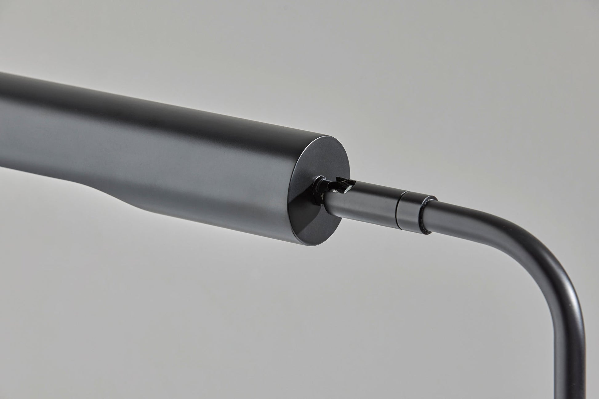 Zane LED Desk Lamp w. Smart Switch- Black-Lighting-DECOROLALA