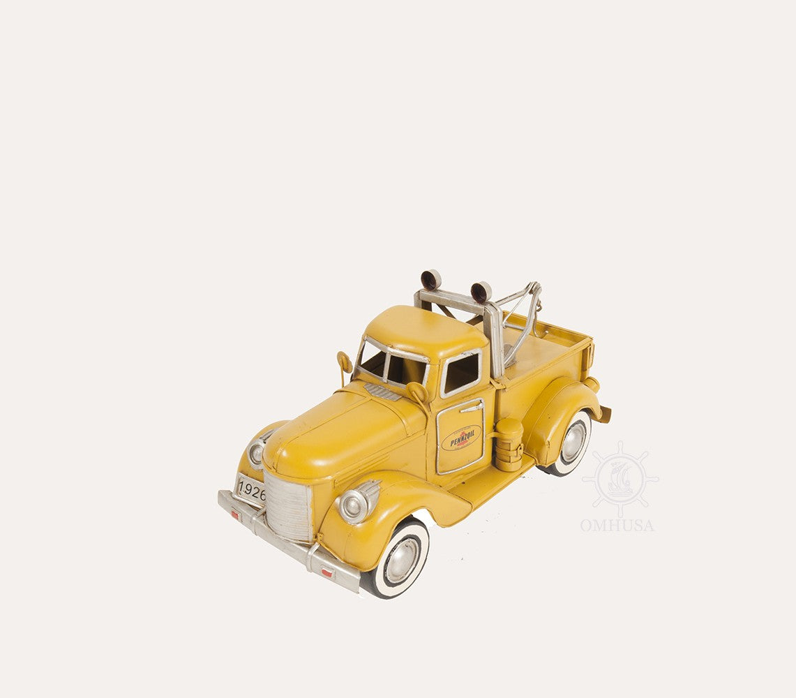 c1926 Pennzoil Tow Truck Yellow Model Sculpture-Sculptures-DECOROLALA