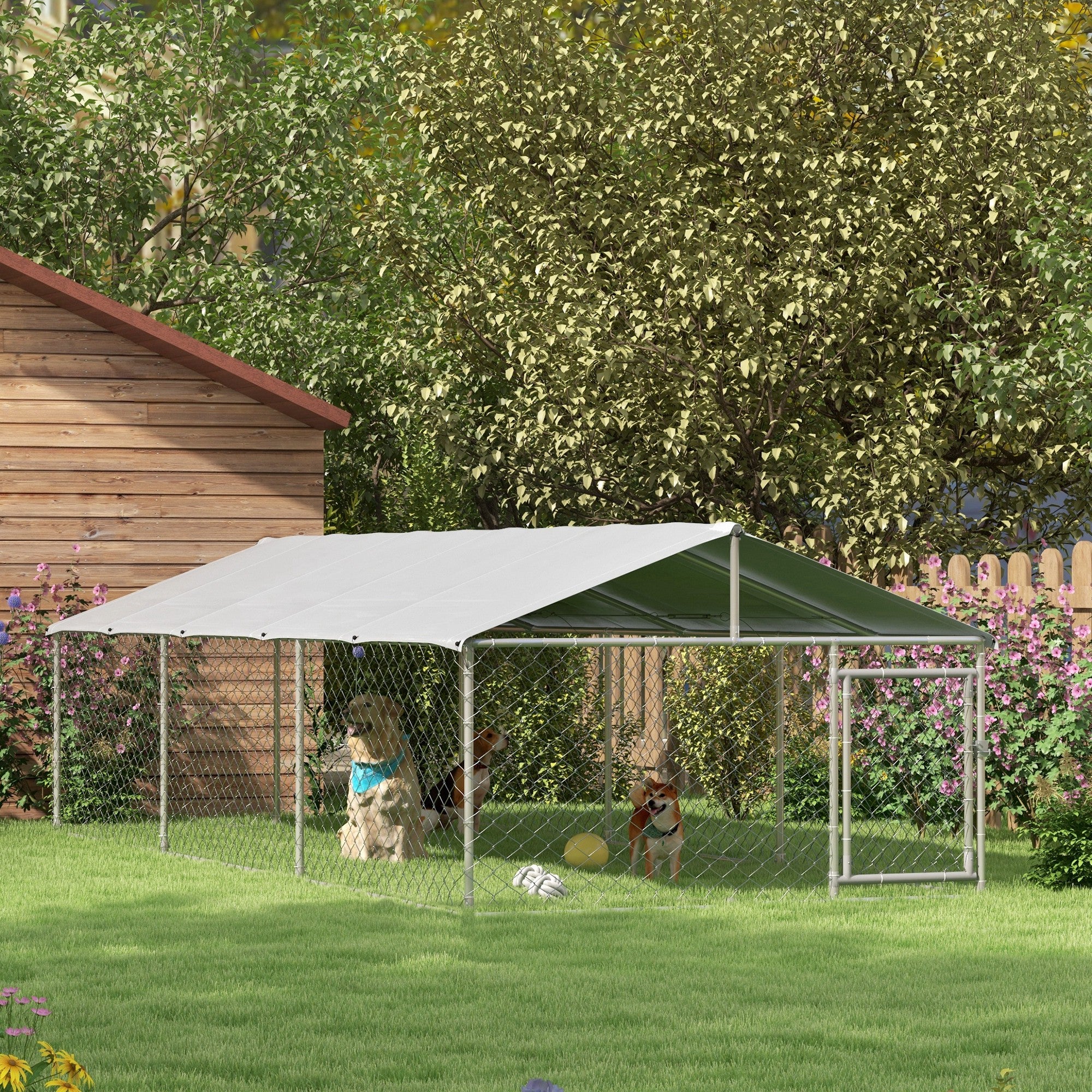 Parc extérieur pour chiens de 19.7' x 7.5' x 4.9', résistant aux intempéries, avec espace de jeu, pour chiens moyens et doux, avec couverture résistante aux UV et imperméable, argenté